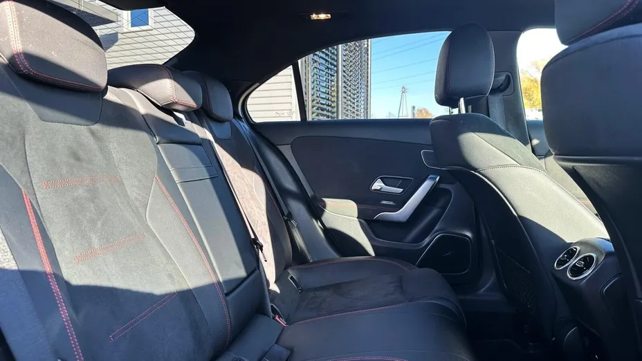 MERCEDES-BENZ A Klasa A 200 7G-DCT