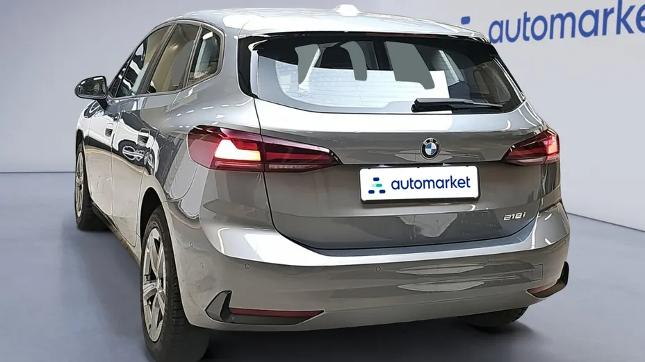 BMW Seria 2 218i aut