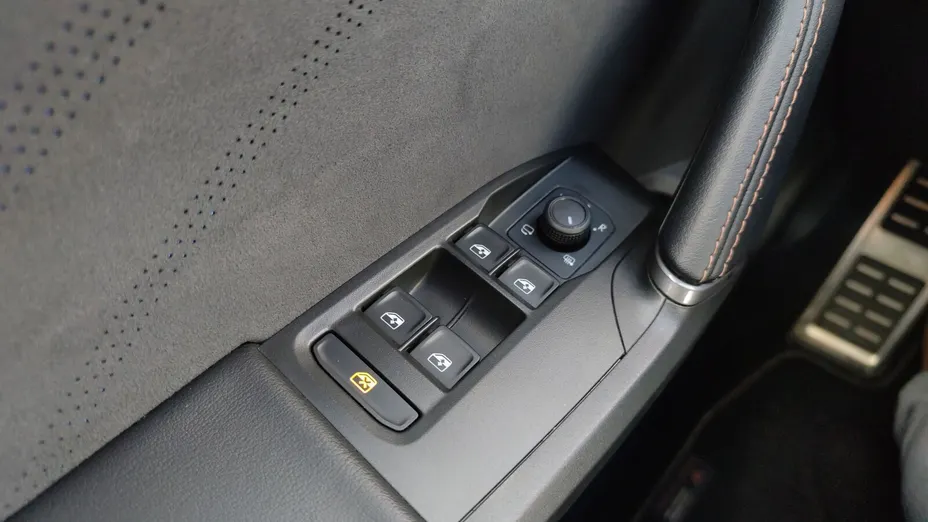 CUPRA Formentor Formentor 1.5 eTSI mHEV DSG
