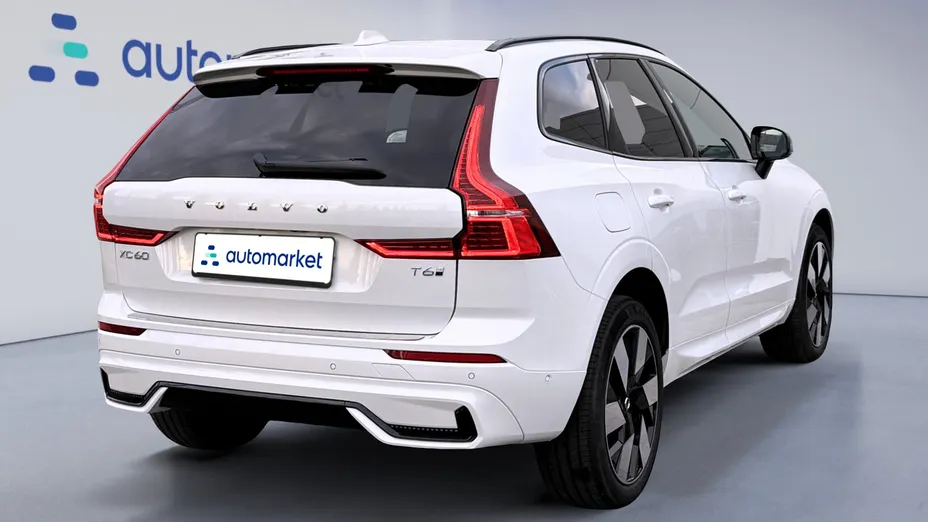 VOLVO XC60 XC60 T6 Plug-In Hybrid AWD Ultra Dark aut
