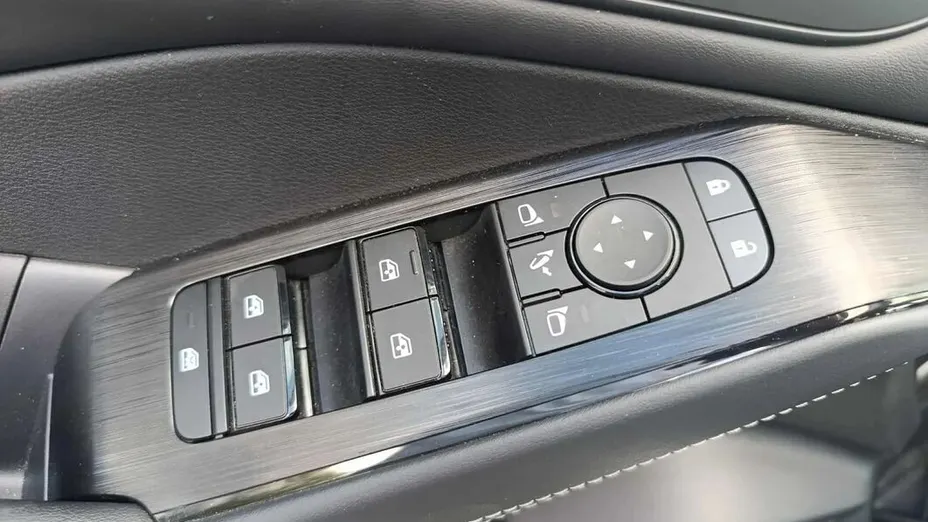 NISSAN Qashqai Qashqai 1.3 DIG-T mHEV N-Connecta