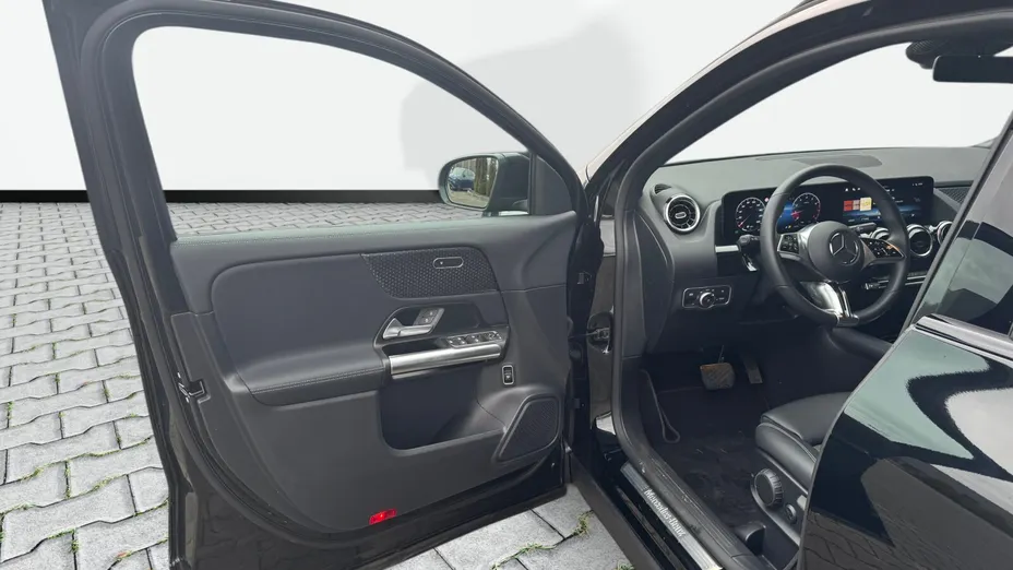 MERCEDES-BENZ GLA GLA 200 mHEV Progressive 7G-DCT