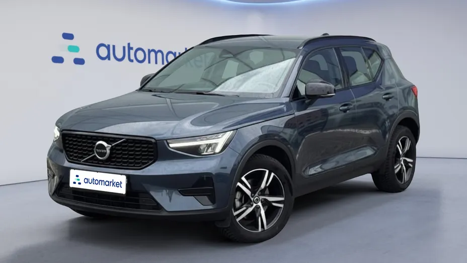 VOLVO XC40 XC40 B3 Plus Dark aut