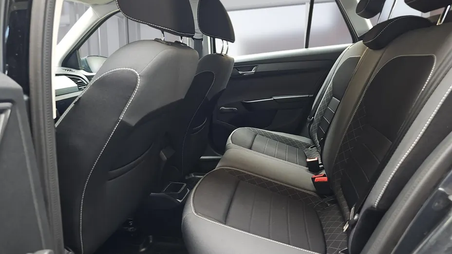 SKODA Fabia Fabia 1.0 TSI Ambition