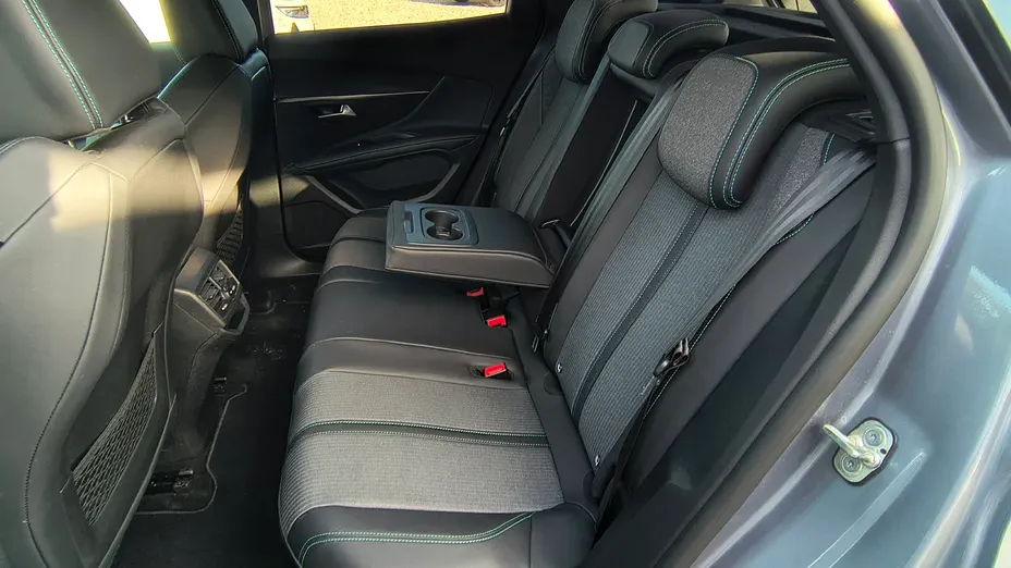 PEUGEOT 3008 3008 1.5 BlueHDi Allure Pack S&S EAT8