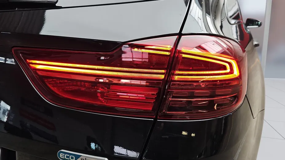 KIA Cee'd Ceed 1.6 GDI PHEV L DCT