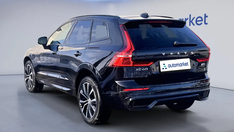 VOLVO XC60 XC60 B5 B AWD Ultimate Dark aut