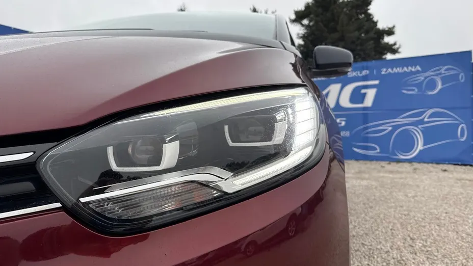 RENAULT Scenic -