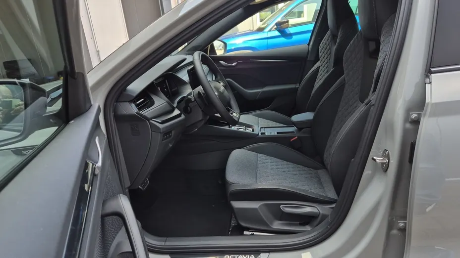 SKODA Octavia Octavia 2.0 TDI Sportline DSG Nowy