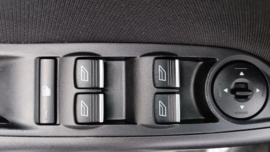 HYUNDAI i30 i30 1.0 T-GDI Smart