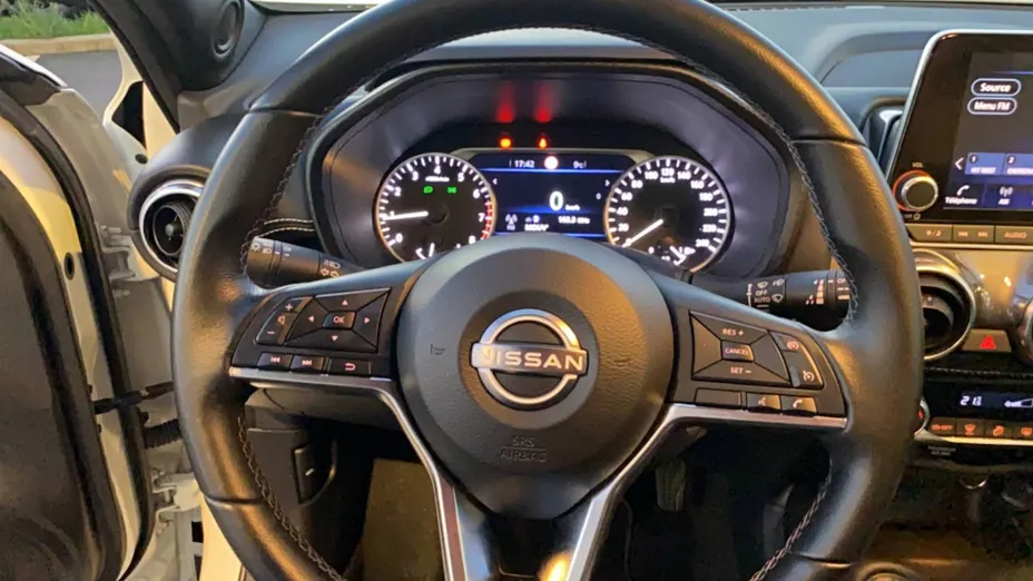 NISSAN Juke -