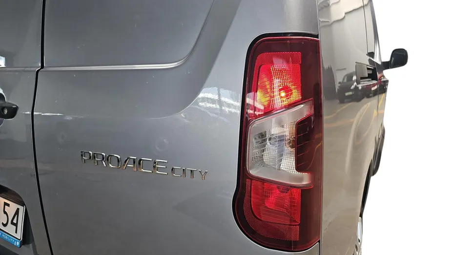 TOYOTA Proace City Proace City 1.5 D-4D Long 2,4t Active