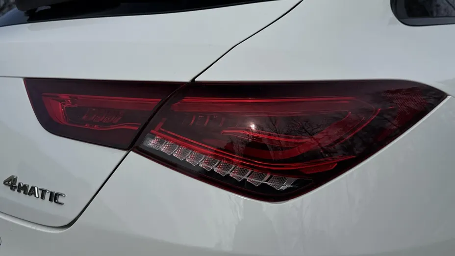 MERCEDES-BENZ CLA CLA 200 d 4-Matic 8G-DCT