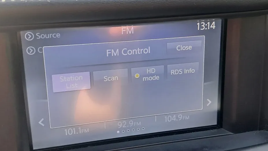 INFINITI QX30 -