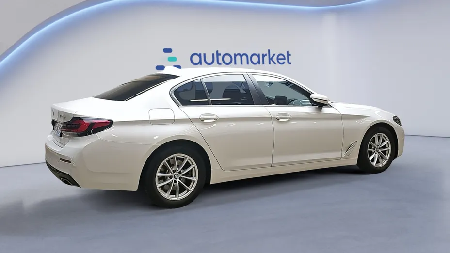BMW Seria 5 520d mHEV aut