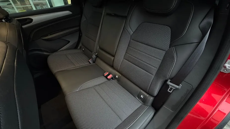 RENAULT Arkana Arkana 1.3 TCe mHEV Techno EDC Nowy