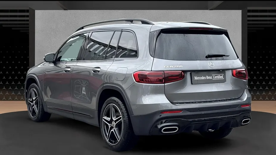MERCEDES-BENZ GLB GLB 200 mHEV AMG Line 7G-DCT