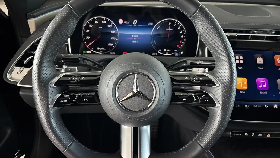 MERCEDES-BENZ E Klasa E 220 d mHEV 4-Matic AMG 9G-Tronic