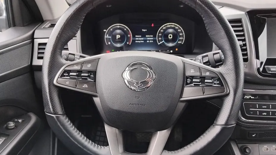 KGM / SSANGYONG Musso Musso Grand 2.2 e-XDi Quartz 4WD aut