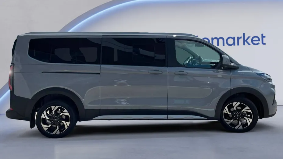 FORD Tourneo Custom Tourneo Custom 2.0 EcoBlue 320 AWD L2 Active aut Nowy
