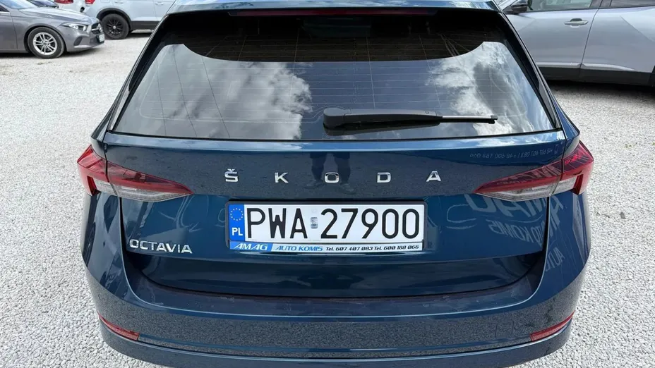 SKODA Octavia -