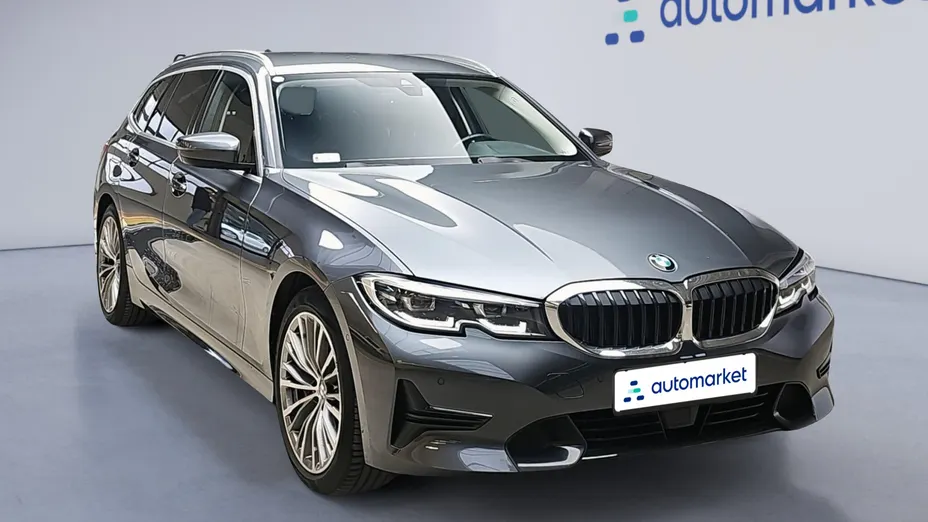 BMW Seria 3 330i xDrive aut