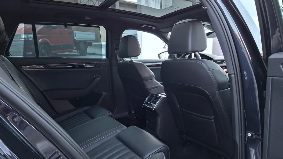 SKODA Superb Superb 2.0 TDI SCR L&K DSG