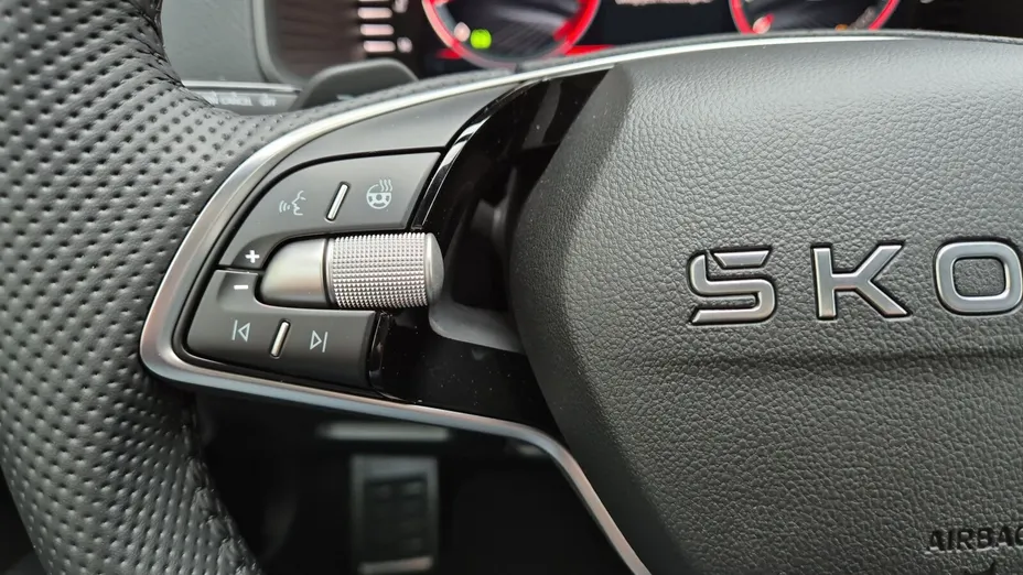 SKODA Karoq Karoq 1.5 TSI ACT Sportline DSG Nowy