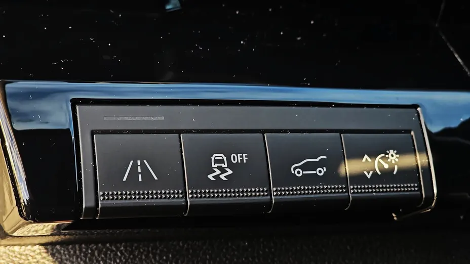 RENAULT Austral Austral 1.3 TCe mHEV Techno aut