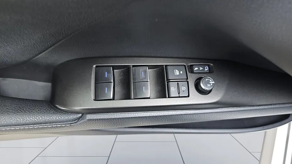 TOYOTA Camry Camry 2.5 Hybrid Prestige CVT