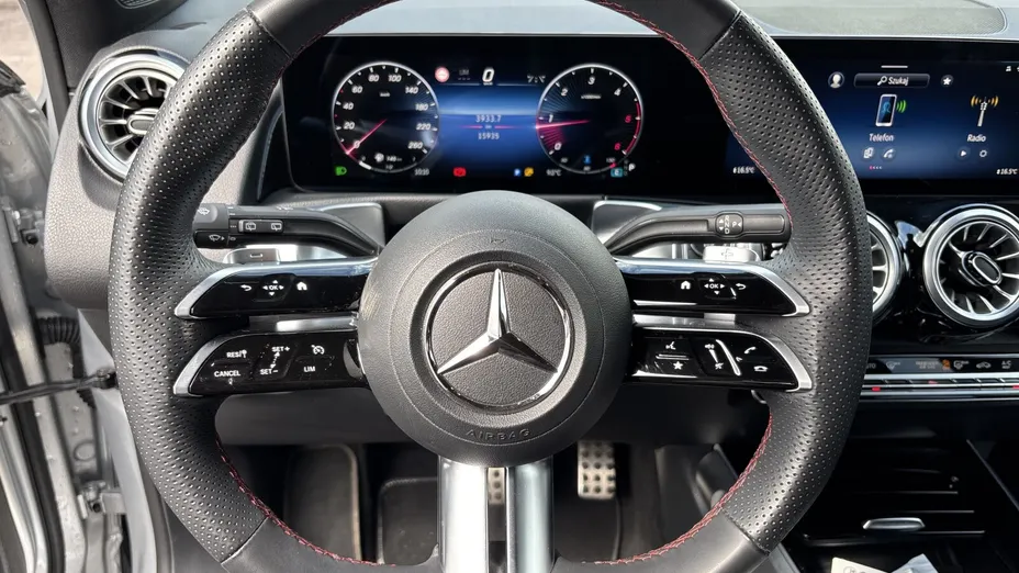 MERCEDES-BENZ GLB GLB 200 d 4-Matic AMG Line 8G-DCT