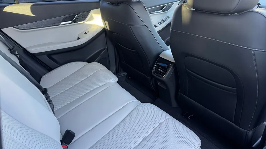 JAECOO J5 J5 1.6 T-GDI Premium DCT Nowy