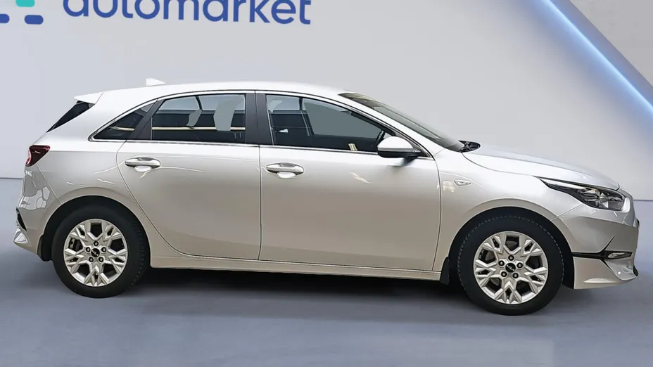 KIA Cee'd Ceed 1.5 T-GDI M