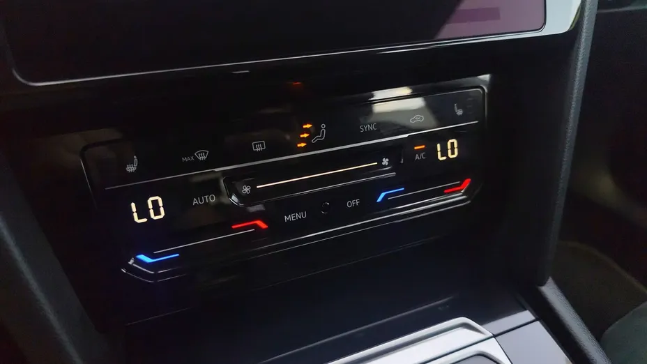VOLKSWAGEN Arteon Arteon 2.0 TSI Elegance DSG