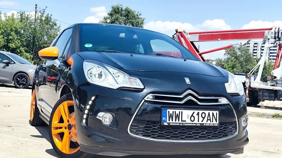 CITROEN DS3 -