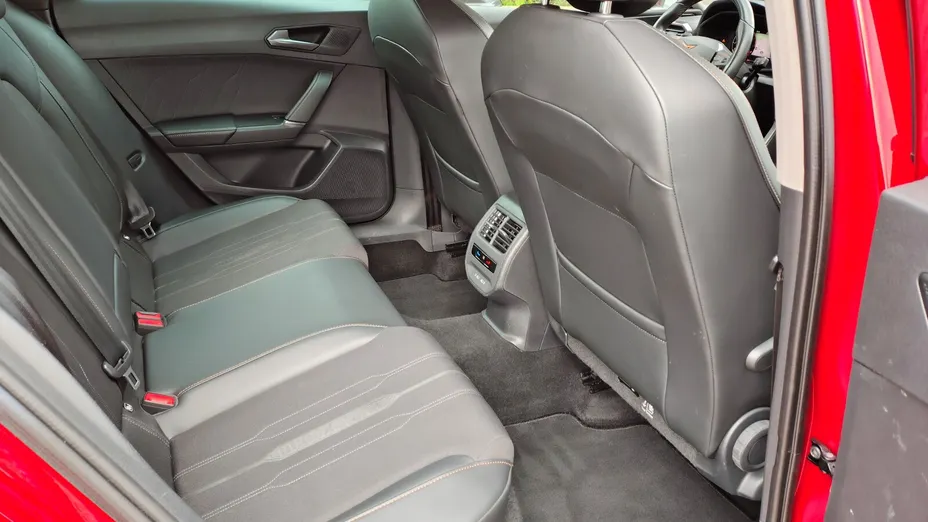 CUPRA Leon Leon 1.5 eTSI DSG