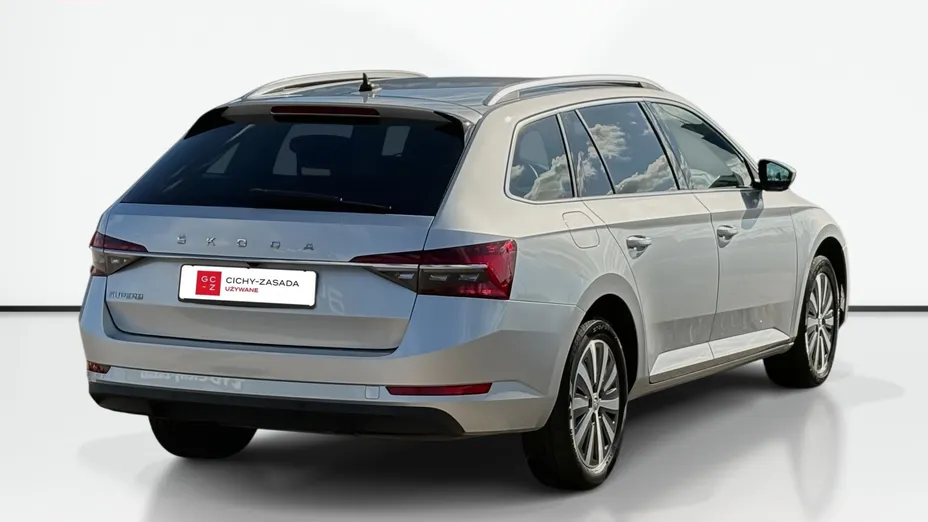 SKODA Superb Superb 2.0 TDI SCR Style DSG