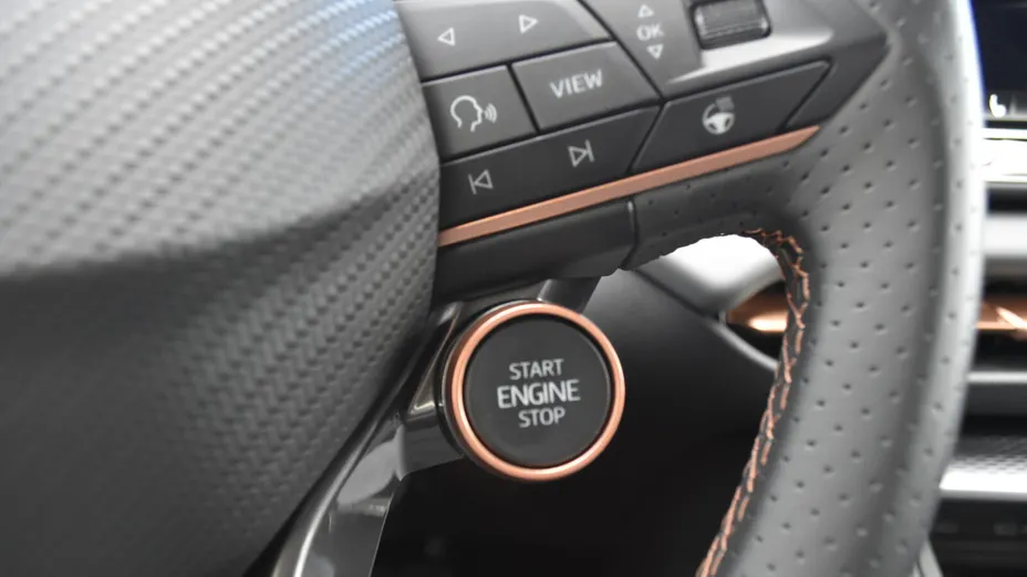 CUPRA Terramar Terramar 1.5 eTSI mHEV DSG