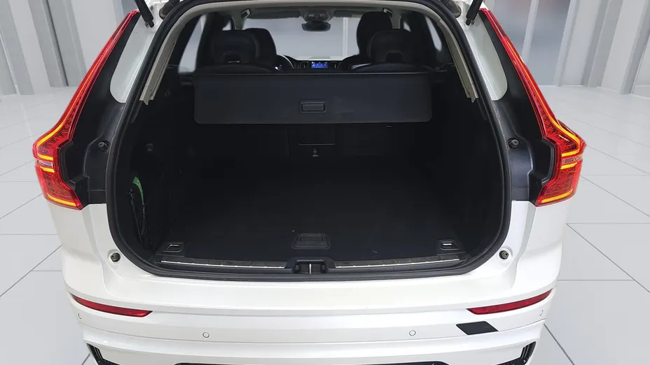 VOLVO XC60 XC60 B4 D AWD Plus Bright aut