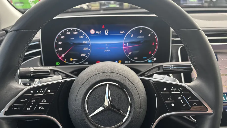 MERCEDES-BENZ E Klasa E 200 d mHEV Avantgarde 9G-Tronic