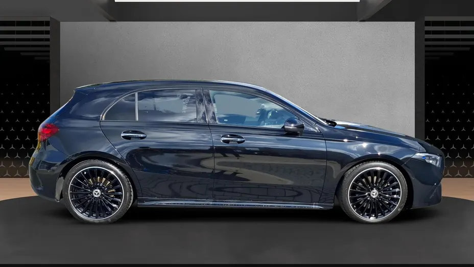 MERCEDES-BENZ A Klasa A 220 4-Matic AMG Line 8G-DCT