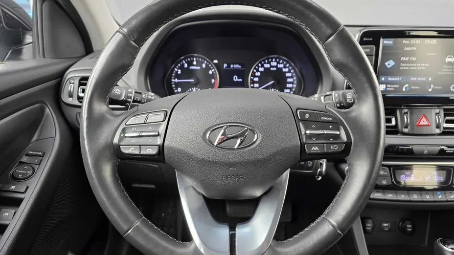 HYUNDAI i30 i30 1.0 T-GDI Smart DCT