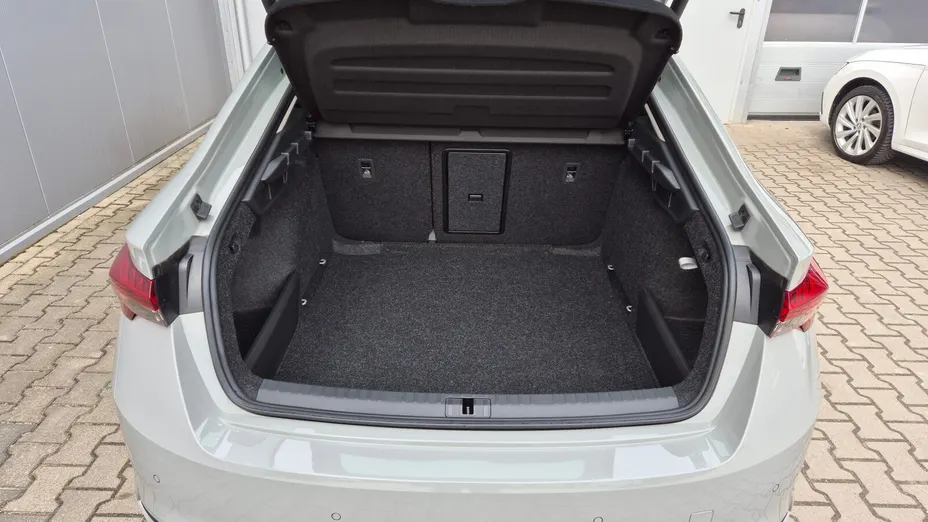 SKODA Octavia Octavia 2.0 TDI Edition 130 Selection DSG