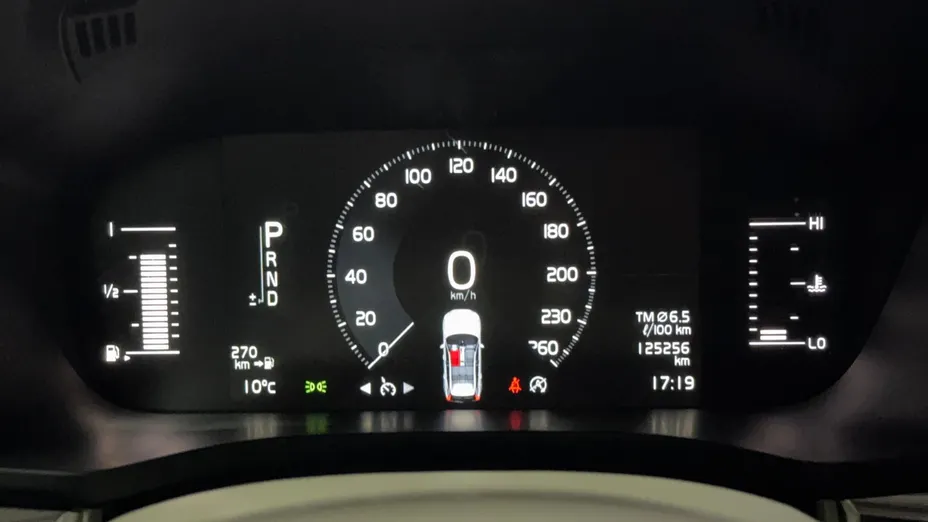 VOLVO XC60 XC60 D4 SCR Momentum aut