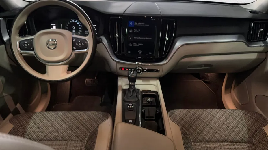 VOLVO XC60 XC60 D4 SCR Momentum aut