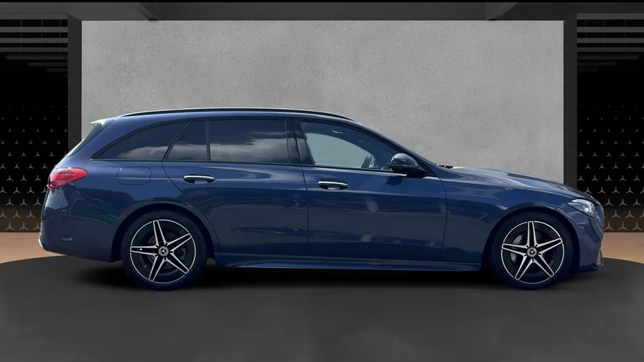 MERCEDES-BENZ C Klasa C 220 d mHEV 4-Matic AMG