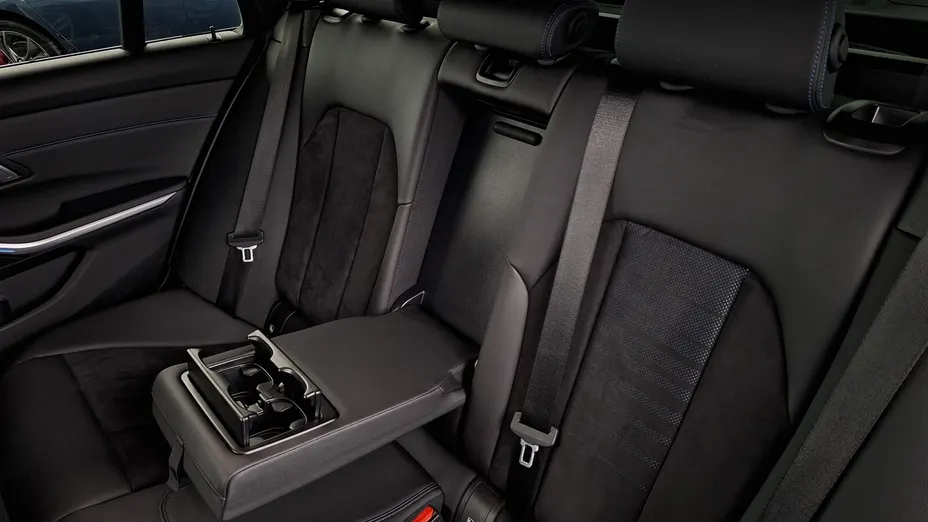 BMW Seria 3 320d xDrive mHEV M Sport aut