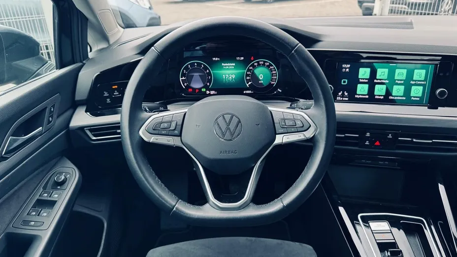 VOLKSWAGEN Golf Golf VIII 1.5 eTSI EVO Style DSG