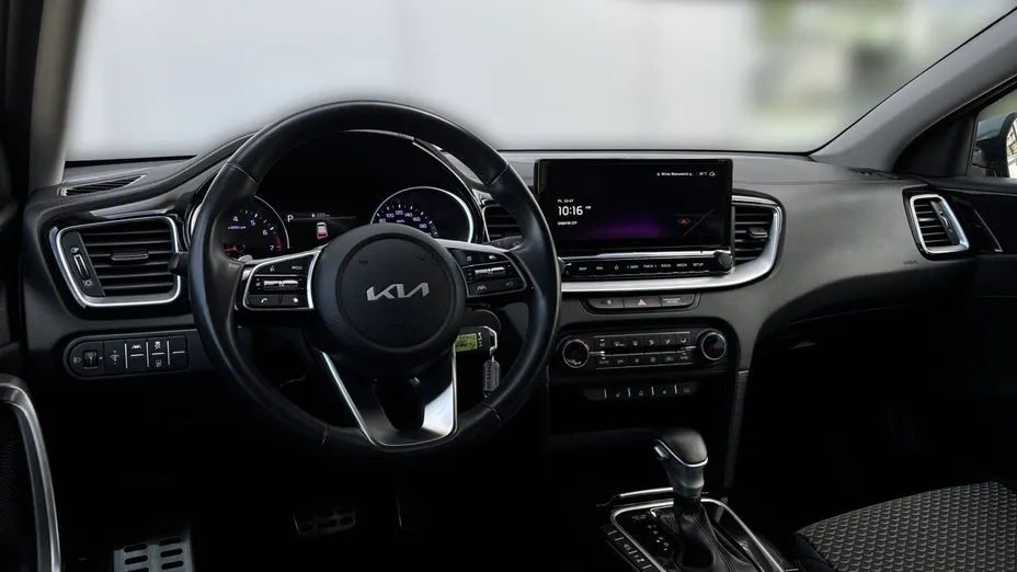 KIA Cee'd Ceed 1.5 T-GDI Business Line DCT