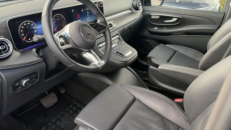 MERCEDES-BENZ V Klasa V 300 d 9G-Tronic Avantgarde (ekstra dł)